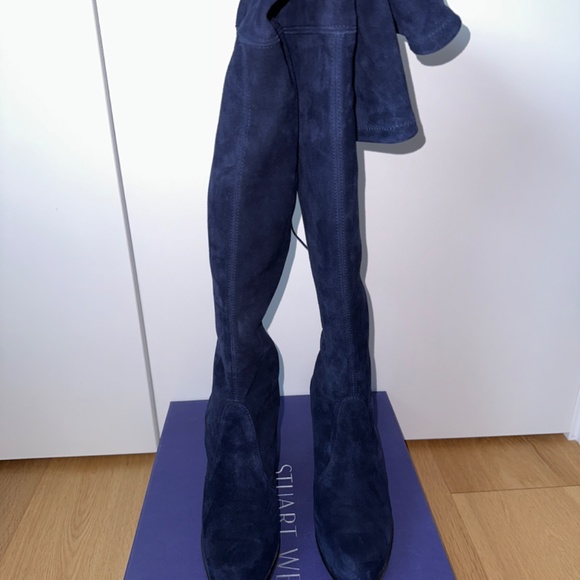 Stuart Weitzman Hiline Boots in Nice Blue Suede - Picture 8 of 9